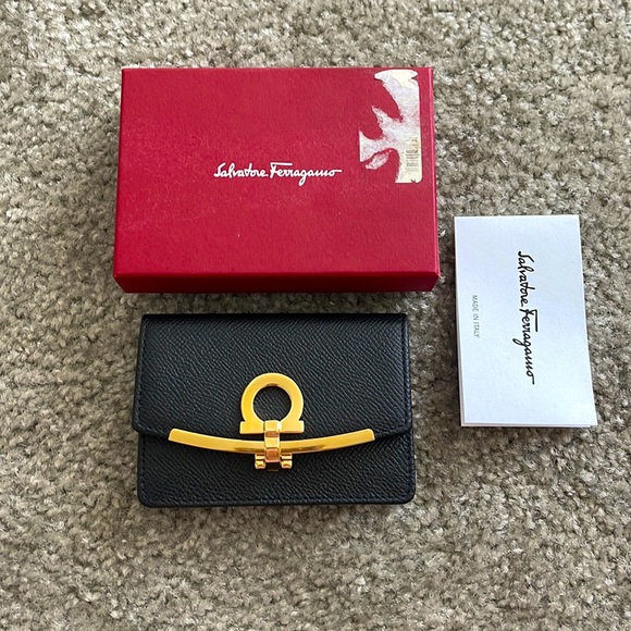 Salvatore Ferragamo Gancini business card holder - Picture 8 of 8
